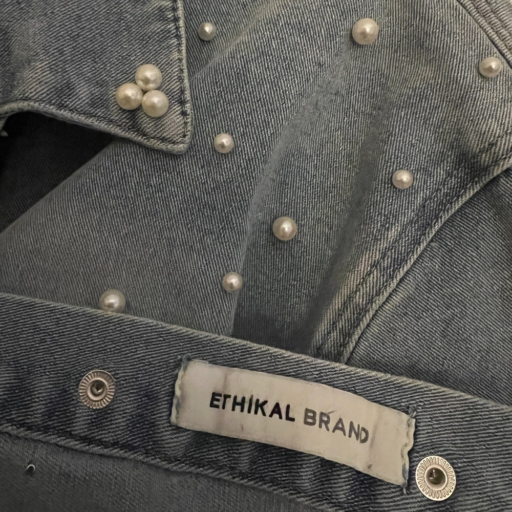 PTCL pearl denim jacket EUC size M - Picture 6 of 7